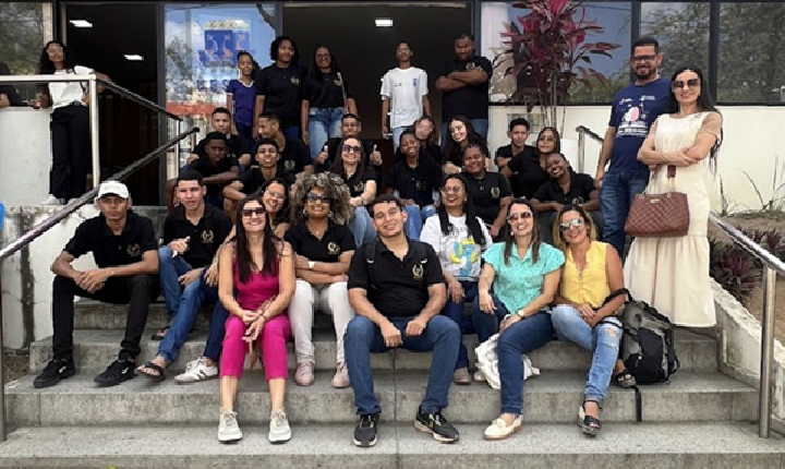 45 ANOS DE UESB: FORMAR PROFESSORES, INSPIRAR FUTUROS