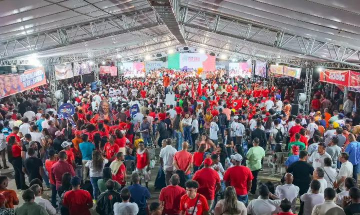 DEZ MIL PESSOAS LOTAM PGP EM JEQUIÉ E JERÔNIMO DÁ MAIS UMA GRANDE DEMONSTRAÇÃO DE FORÇA NO INTERIOR