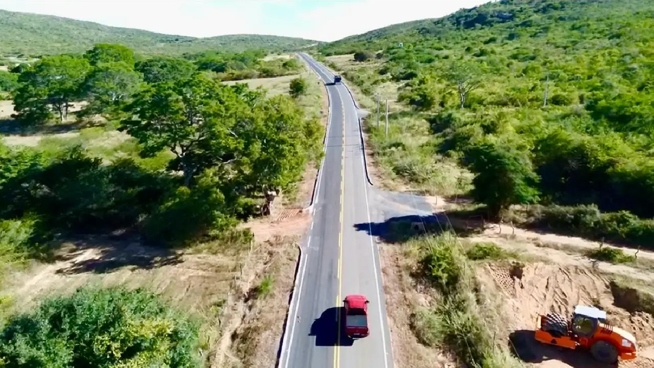 GOVERNO DA BAHIA REALIZA OBRAS DE INFRAESTRUTURA EM MAIS DE 8 MIL KM DE RODOVIAS