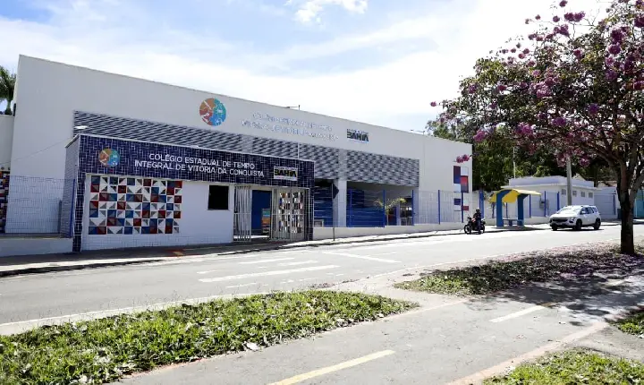 GOVERNO DO ESTADO ENTREGA NOVO COLÉGIO ESTADUAL EM VITÓRIA DA CONQUISTA
