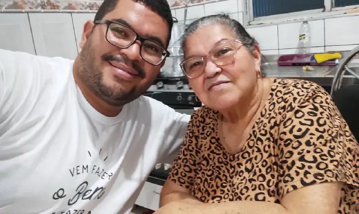 JORNALISTA EDHER RAMOS SE DESPEDE DA SUA MÃE, VERA LÚCIA MICHELI RAMOS