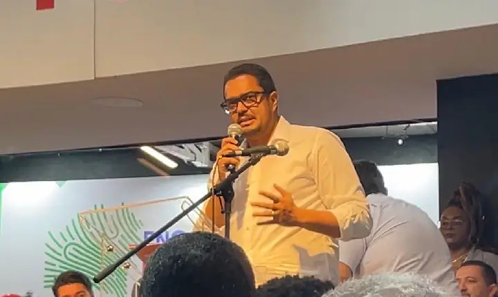 “NUNCA VI UM GOVERNADOR QUE TRABALHOU TANTO”, DIZ EX-ALIADO DE ACM NETO SOBRE JERÔNIMO