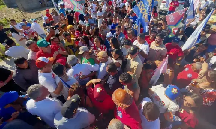VIROU FESTA: PREFEITA BLOQUEIA RODOVIA E FAZ SURPRESA PARA JERÔNIMO