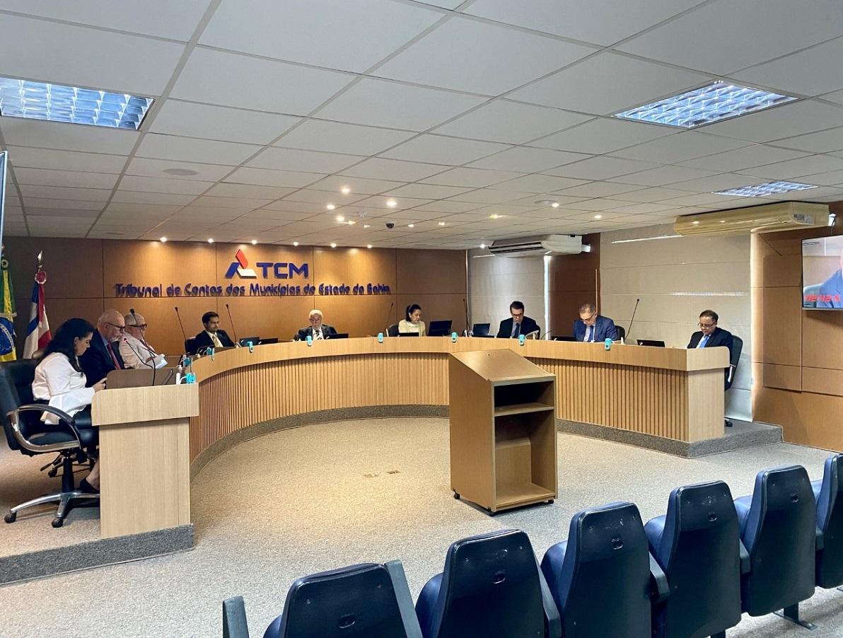 Auditoria do TCM aponta irregularidades no transporte escolar de Vitória da Conquista