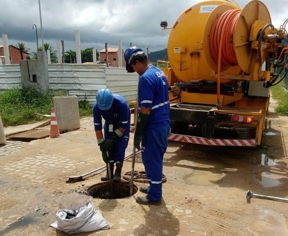 ÁGUA DA CHUVA NÃO PODE SER INCORPORADA A REDE DE ESGOTO! ENTENDA O MOTIVO.