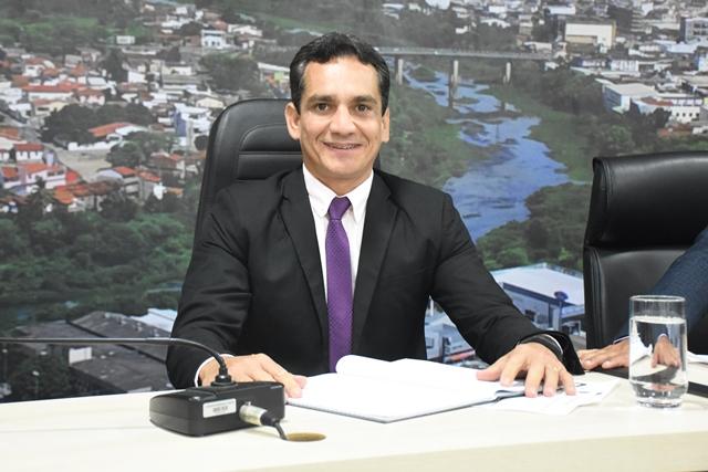 GUTINHA PROPÕE AUDIÊNCIA PÚBLICA PARA DISCUTIR SOBRE ‘CUIDADOS COM A SAÚDE MENTAL DA POPULAÇÃO'