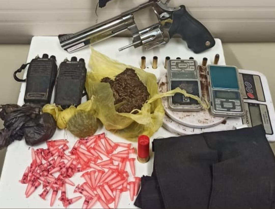 HOMEM MORRE EM AÇÃO DA PM NA 2ª TRAV. DOM CLIMÉRIO BAIRRO CAIXA D’ÁGUA EM JEQUIÉ