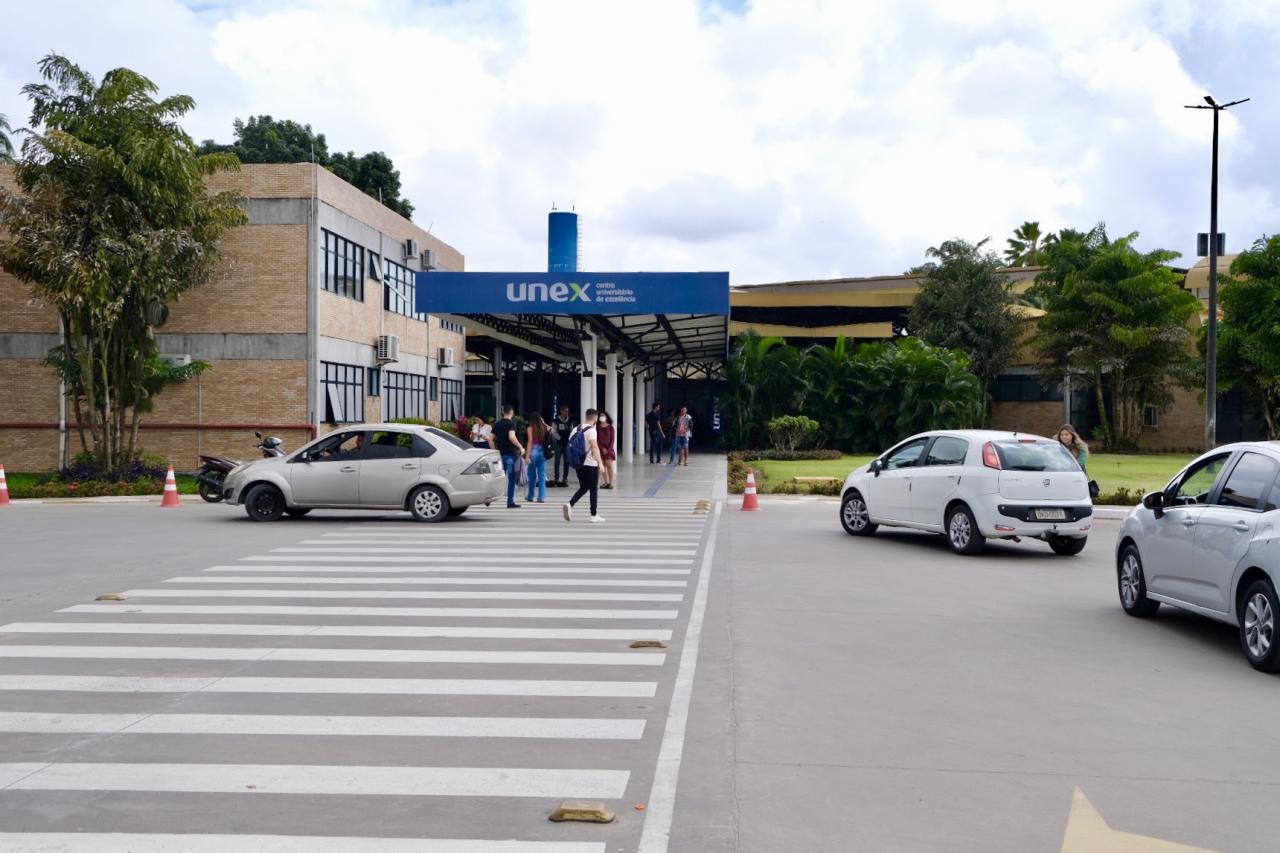UNEX ABRE VAGAS PARA PROFESSOR NO CURSO DE DIREITO