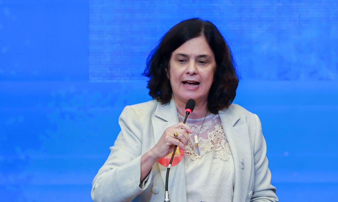 GOVERNO VAI PAGAR PISO DA ENFERMAGEM RETROATIVO A MAIO