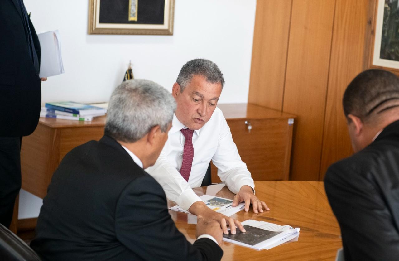 EM BRASÍLIA, JERÔNIMO TRATA DE INVESTIMENTOS PARA A BAHIA E PARTICIPA DAS CERIMÔNIAS DE POSSE DE MINISTROS DO TURISMO E DO STF