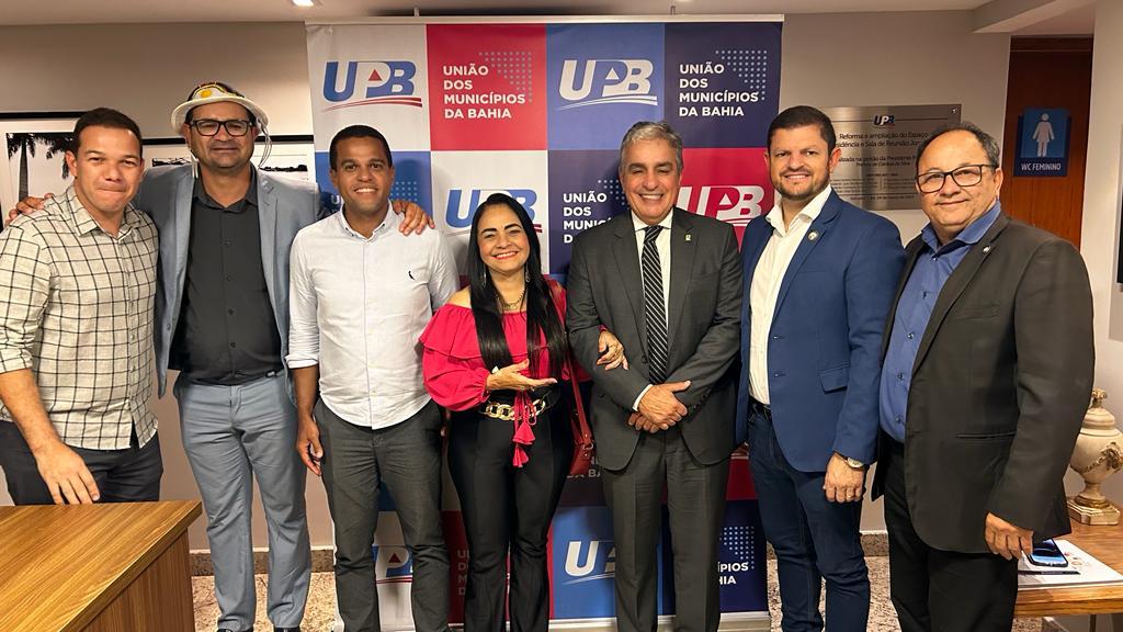 UPB RECEBE VISITA DO SECRETÁRIO DE ASSUNTOS FEDERATIVOS DA PRESIDÊNCIA PARA ESTREITAR RELACIONAMENTO COM OS MUNICÍPIOS BAIANOS
