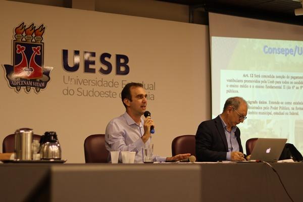 CONSELHO DA UESB RENOVA POLÍTICA DE AÇÕES AFIRMATIVAS COM AVANÇOS APROVADOS