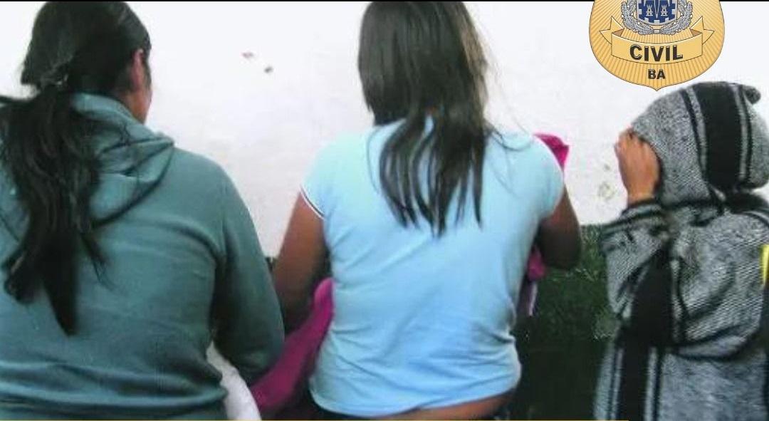 PRESA MULHER QUE USAVA OS PRÓPRIOS FILHOS MENORES PARA CAMUFLAR FURTOS PRATICADOS POR ELA