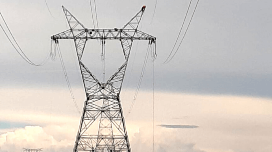 VENTANIA DERRUBA TORRE DE DISTRIBUIÇÃO E DEIXA VÁRIAS CIDADES SEM ENÉRGIA ELÉTRICA INCLUSIVE JEQUIÉ.