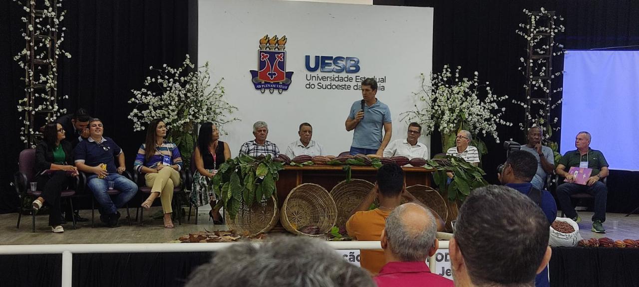 JEQUIÉ PROMOVE SEMINÁRIO DO CACAU