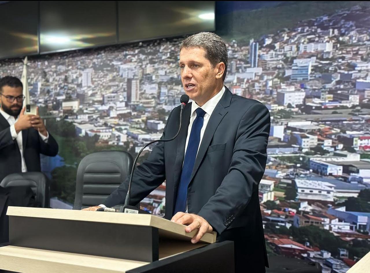 PREFEITO ZÉ COCÁ CONCLAMA DEPUTADOS VOTADOS EM JEQUIÉ A ENVIAR EMENDAS PARLAMENTARES PARA OBRAS NO MUNICÍPIO