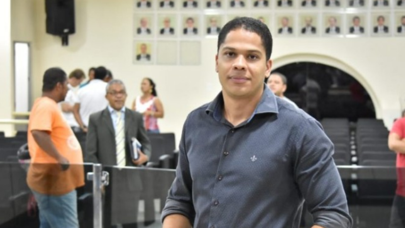 DR VINICIUS OLIVEIRA É NOMEADO PARA O CARGO DE NOVO DELEGADO DA DELEGACIA DE POLÍCIA CIVIL DE JAGUAQUARA