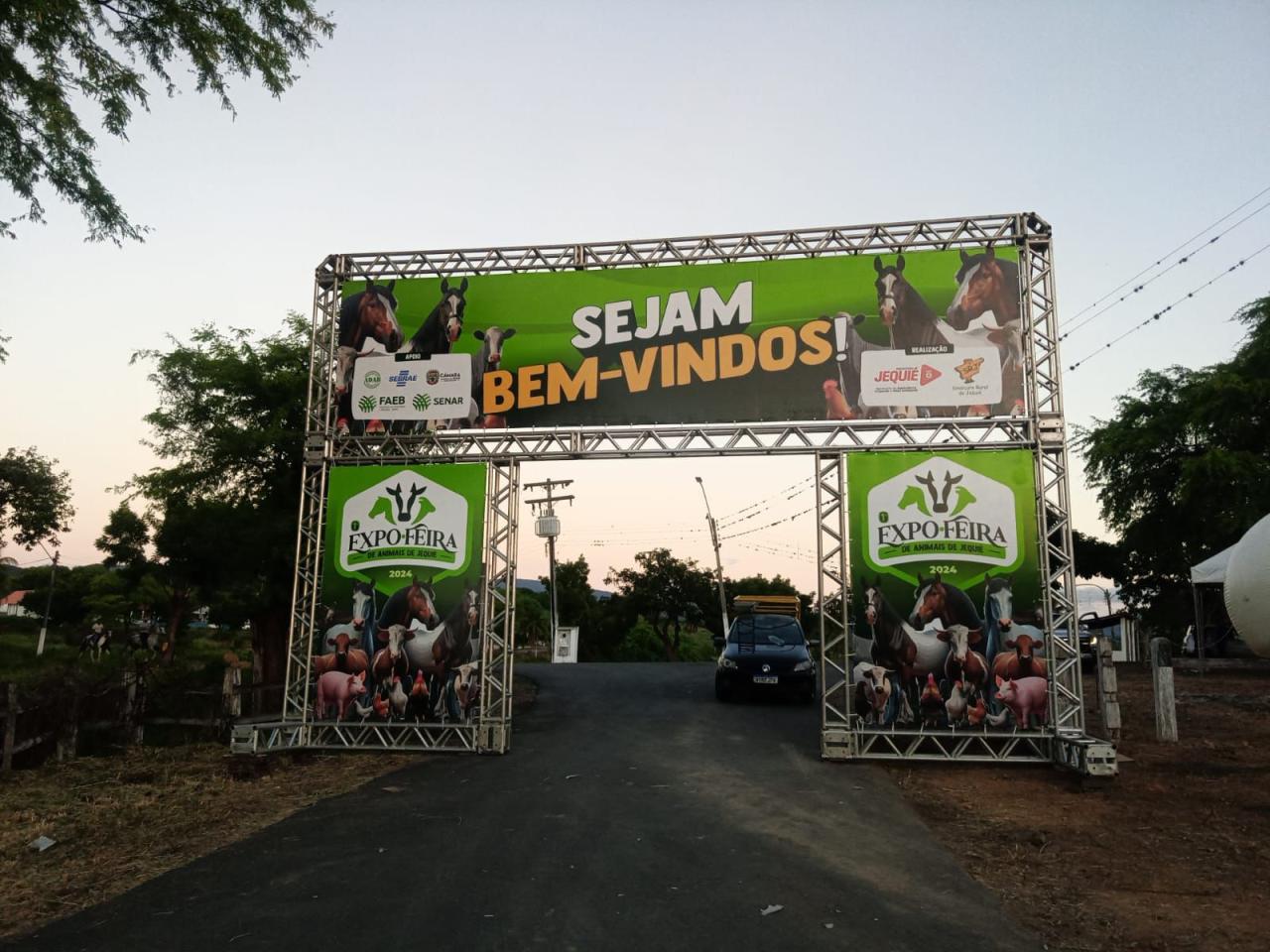 PRIMEIRA EXPOFEIRA DE ANIMAIS DE JEQUIÉ COMEÇA HOJE