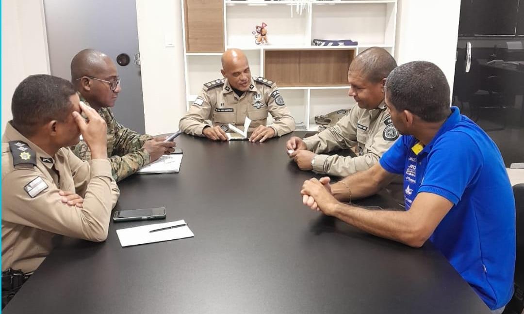 REUNIÃO DE ALINHAMENTO ENTRE A PM E O ADJ PARA PRIMEIRA PARTIDA DA SEMIFINAL DO BAIANÃO