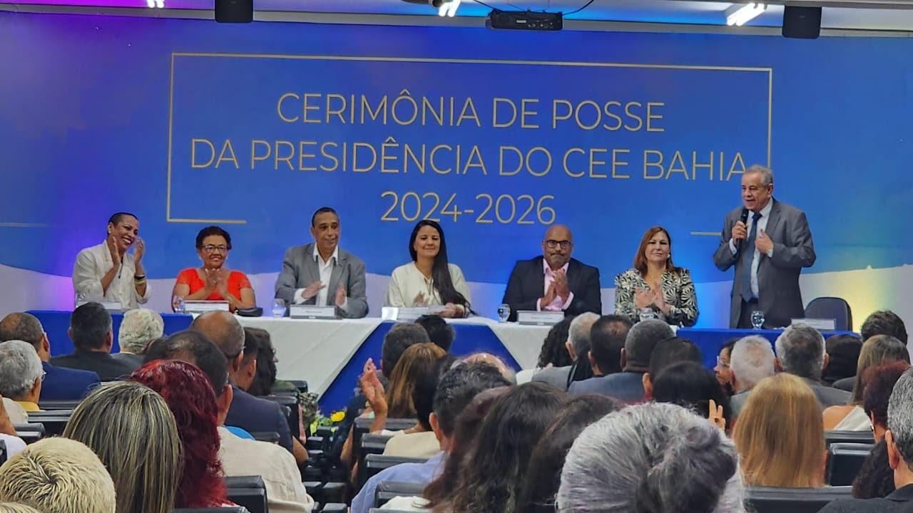 EUCLIDES FERNANDES FELICITA NOVA DIRETORIA DO CONSELHO ESTADUAL DE EDUCAÇÃO