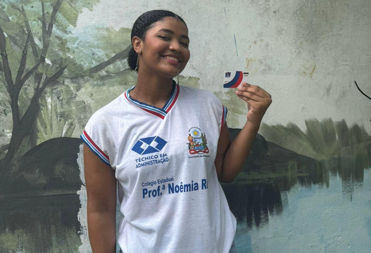 FAMÍLIAS DOS ESTUDANTES BENEFICIADOS RECEBEM NOVO CRÉDITO DO BOLSA PRESENÇA