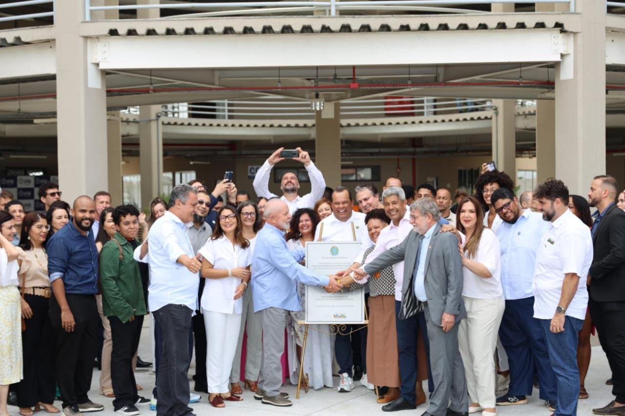 NOVO NÚCLEO PEDAGÓGICO DA UFSB É INAUGURADO COM A PRESENÇA DE LULA E DO GOVERNADOR JERÔNIMO RODRIGUES