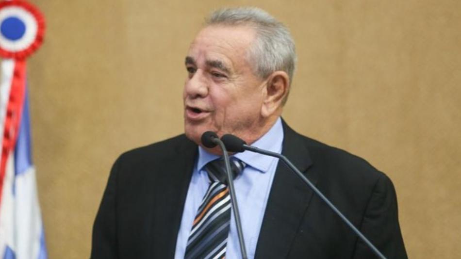 EUCLIDES FERNANDES DEFENDE A CRIAÇÃO DE PROGRAMA DE RESIDÊNCIA MÉDICA NO HOSPITAL DE JEQUIÉ