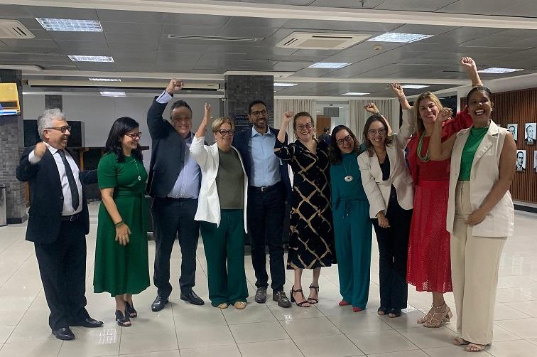 TERMINA GREVE DOS DEFENSORES E DEFENSORAS PÚBLICOS DA BAHIA