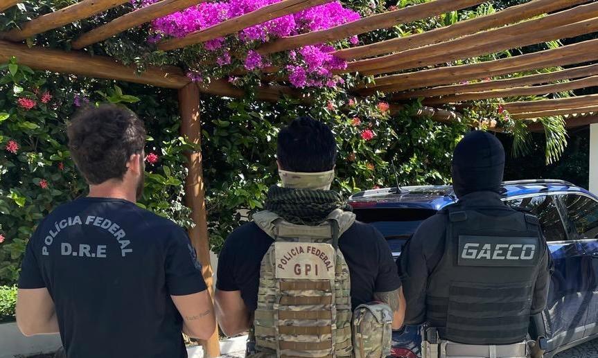 POLÍCIA FEDERAL E MPBA PRENDEM LÍDER DE ORCRIM EM SALVADOR