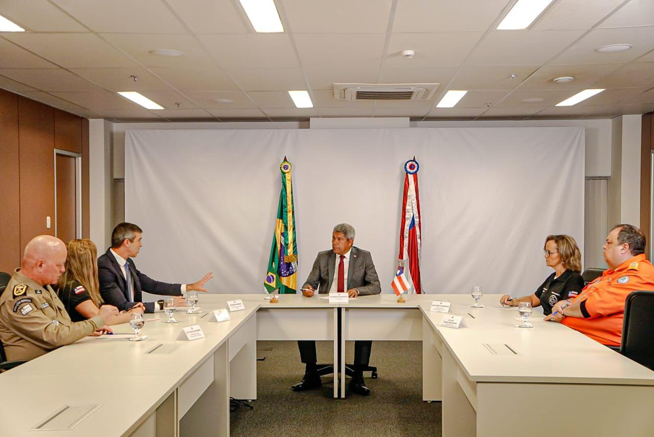 GOVERNADOR JERÔNIMO: “A LUTA CONTRA AS FACÇÕES CRIMINOSAS E O TRÁFICO DE DROGAS VAI CONTINUAR COM A FORÇA E A FIRMEZA NECESSÁRIAS”