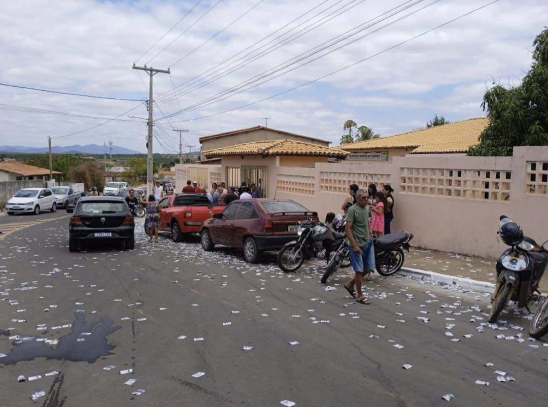 MPBA REQUER MULTA DE R$ 8 MIL CONTRA CANDIDATOS POR DERRAME DE SANTINHOS EM ANAGÉ E CARAÍBAS
