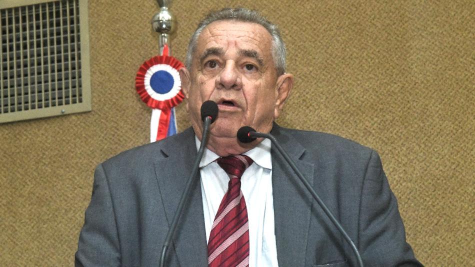 EUCLIDES FERNANDES DEFENDE INDICAÇÃO DE JUÍZES TITULARES PARA A COMARCA DE JEQUIÉ