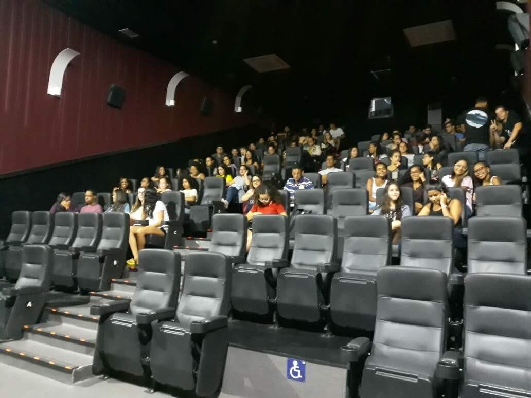 UNIVERSIDADE DE JEQUIÉ PROMOVE REVISÃO GRATUITA PARA QUEM SONHA EM ESTUDAR MEDICINA