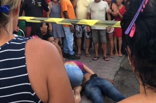 EM ESPAÇO DE 20 MINUTOS CRIMINOSOS ARMADOS EXECUTAM SEGUNDO HOMICÍDIO DO ANO DE 2025 EM JEQUIÉ