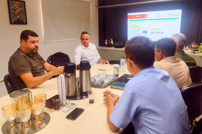 PRÓ-REITOR DE ADMINISTRAÇÃO E PLANEJAMENTO VISITA O IFBA CAMPUS JEQUIÉ