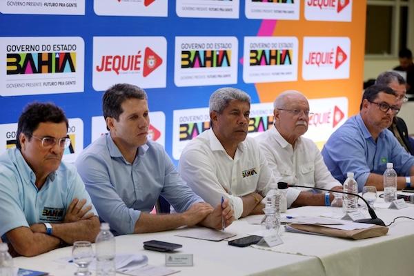 GOVERNADOR JERÔNIMO RODRIGUES ANUNCIA QUE JEQUIÉ VAI GANHAR UM COMANDO DE POLICIAMENTO REGIONAL