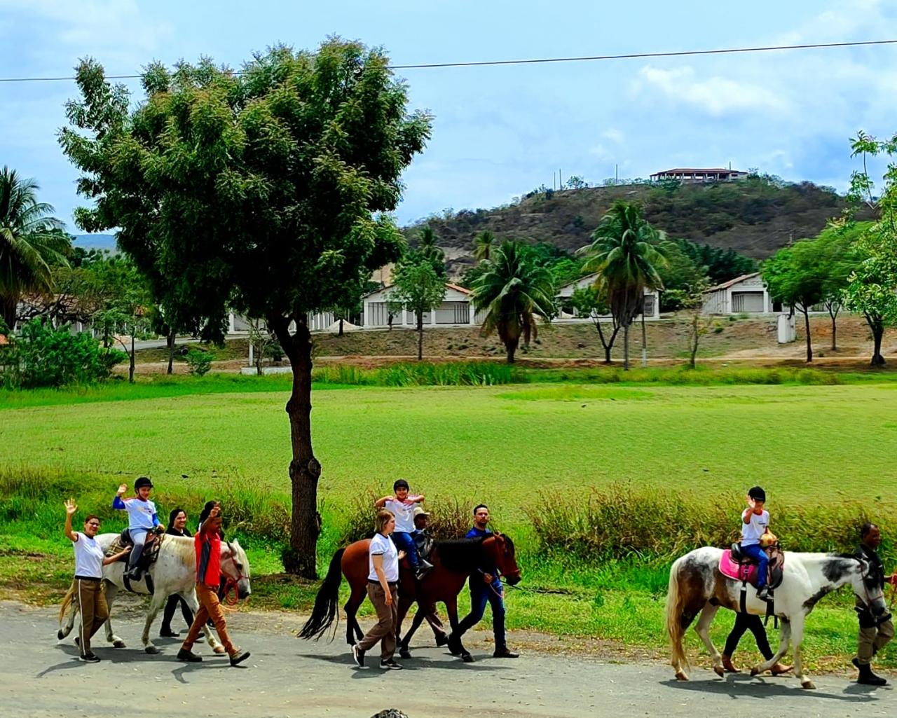 UESB FIRMA PARCERIA COM CENTRO DE EQUOTERAPIA DE JEQUIÉ
