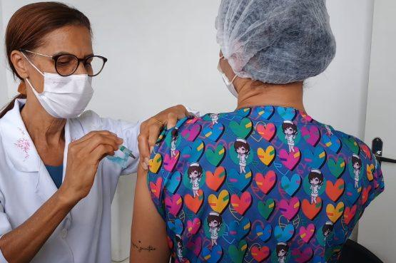 BAHIA SE MOBILIZA PARA O DIA D DE VACINAÇÃO CONTRA A GRIPE NESTE SÁBADO (10)