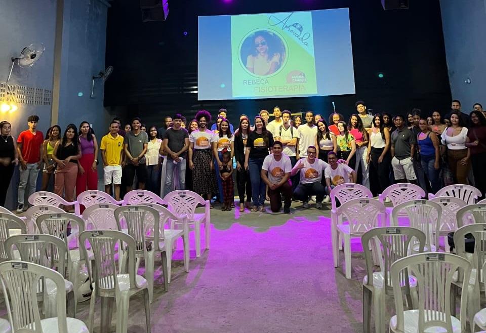 JUVENTUDE DE JEQUIÉ GANHA DESTAQUE NACIONAL: CURSINHO ANÉSIA CAUAÇU É SELECIONADO PARA A REDE NACIONAL DE CURSINHOS POPULARES – CPOP