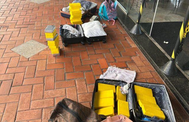 TRÊS MULHERES SÃO PRESAS EM CONQUISTA COM MALAS RECHEADAS DE DROGAS QUE SERIAM ENTREGUES EM JEQUIÉ