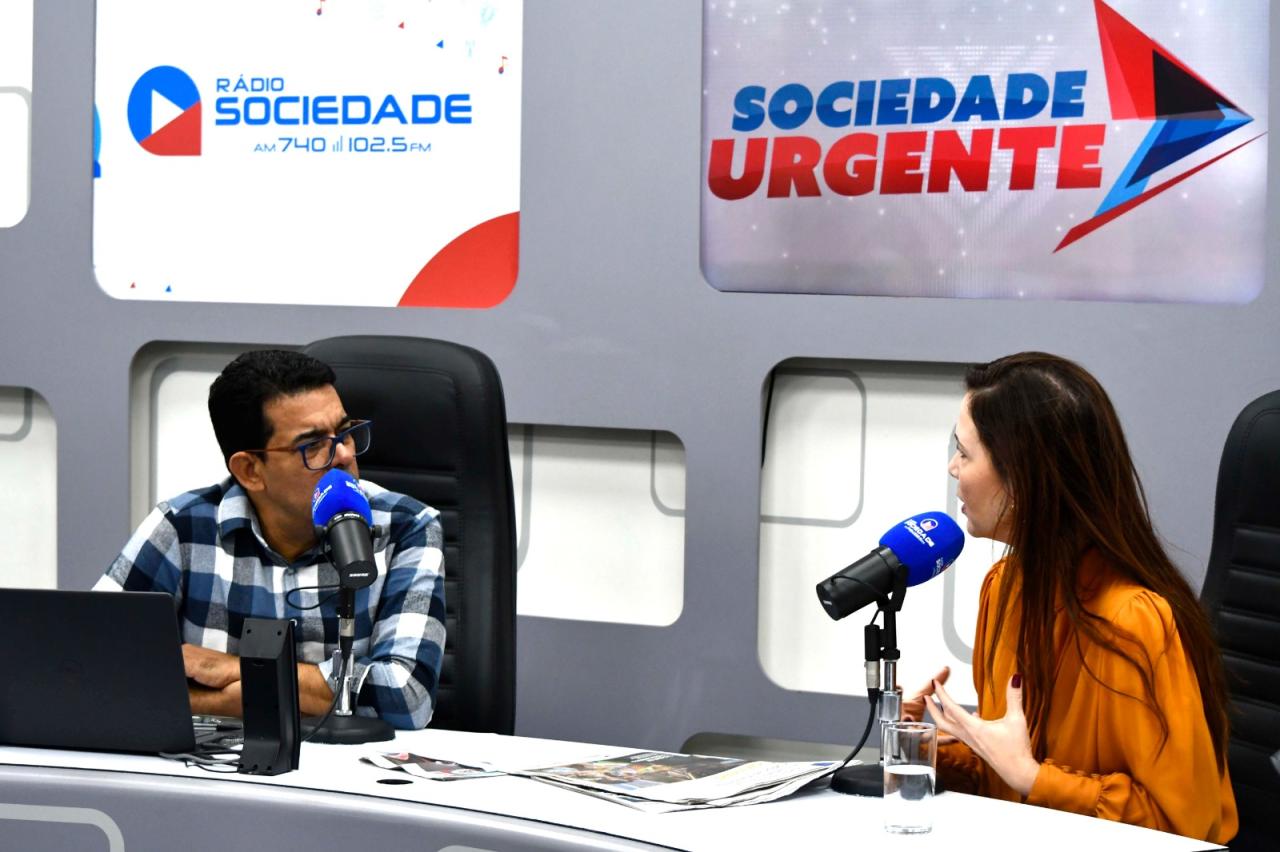 PRESIDENTE DA OAB-BA DEFENDE PISO SALARIAL E COMBATE A GOLPES CONTRA ADVOGADOS EM ENTREVISTA À RÁDIO SOCIEDADE