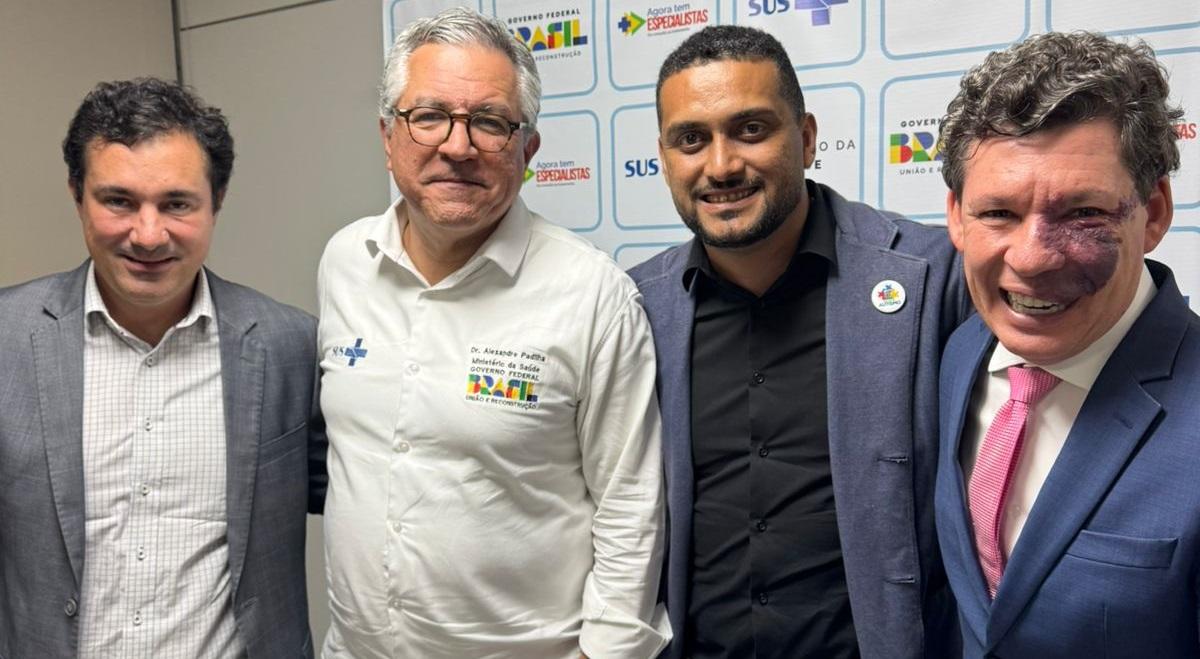 INSTITUTO MÃOS APRESENTA PROTOCOLO DO NÚCLEO DE AUTISMO AO MINISTRO DA SAÚDE EM BRASÍLIA