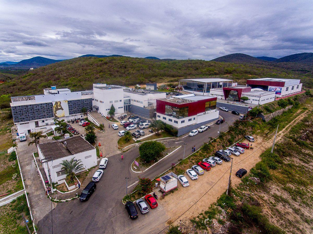 CÂMARA DE JEQUIÉ HOMENAGEIA SANTA CASA COM MOÇÃO DE APLAUSOS