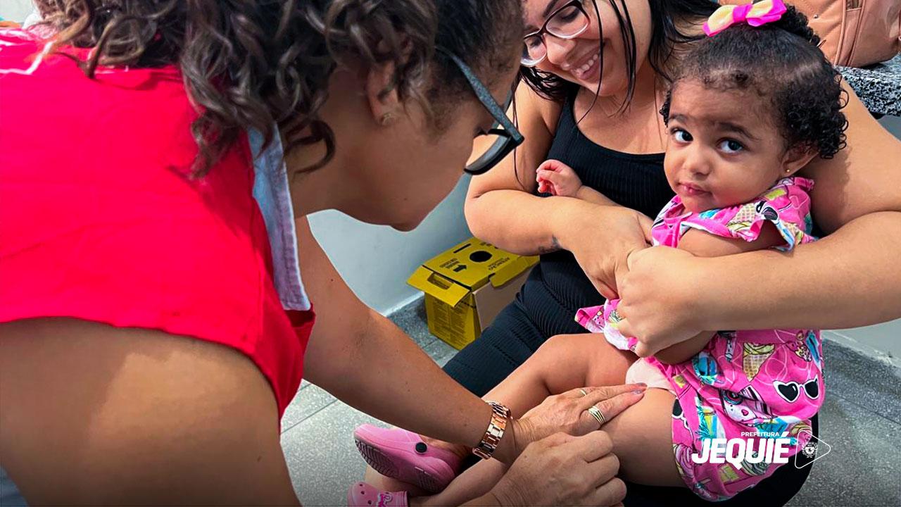 COM DIA D DE VACINAÇÃO, JEQUIÉ INICIA CAMPANHA CONTRA INFLUENZA