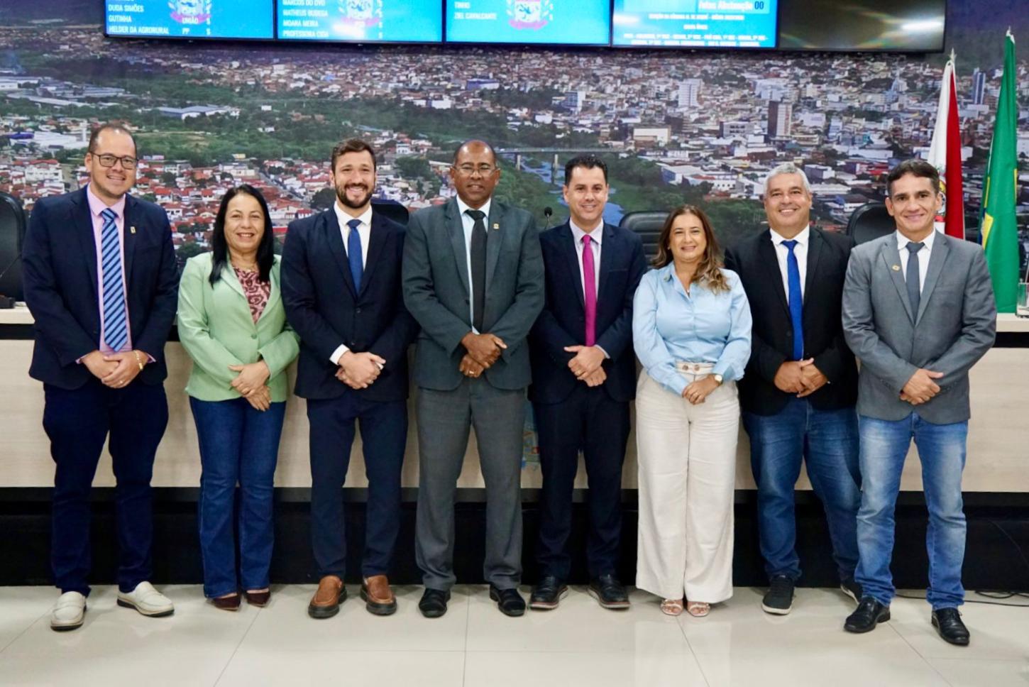 DAUBTI ROCHA (COLORIDO) É ELEITO PRESIDENTE DA CÂMARA MUNICIPAL PARA 2027-2028