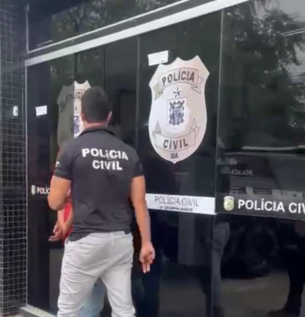 POLÍCIA CIVIL PRENDE AUTOR DE FURTO E RECUPERA OBJETOS SUBTRAÍDOS EM JEQUIÉ