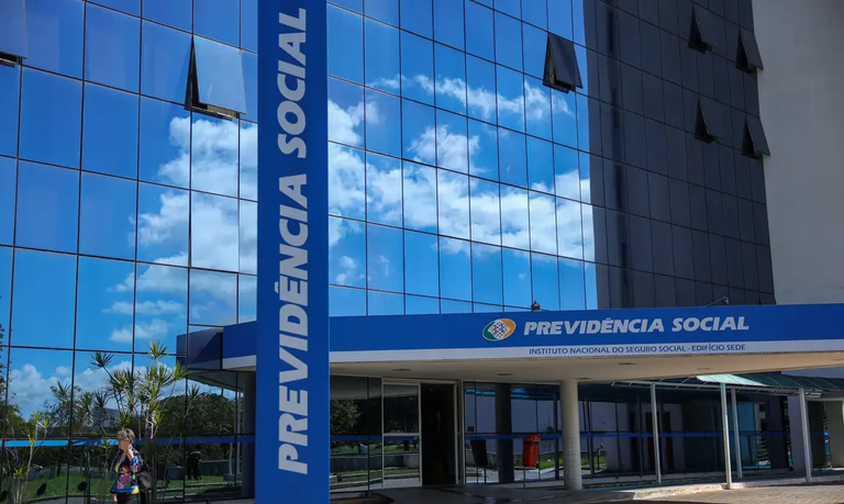 GOVERNO FEDERAL REDUZ PARA 30 DIAS O PRAZO PARA INCLUSÃO DE PROCESSOS EM PROGRAMA QUE ACELERA ANÁLISES DO INSS