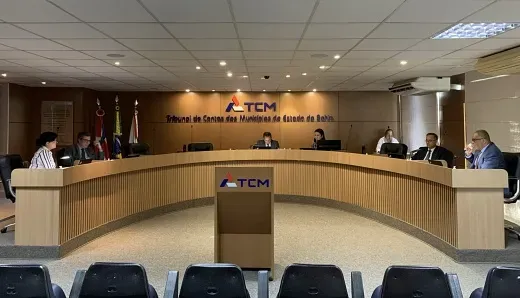 CONSELHEIROS DO TCM-BA FAZEM RECOMENDAÇÕES APÓS AUDITORIA EM JEQUIÉ