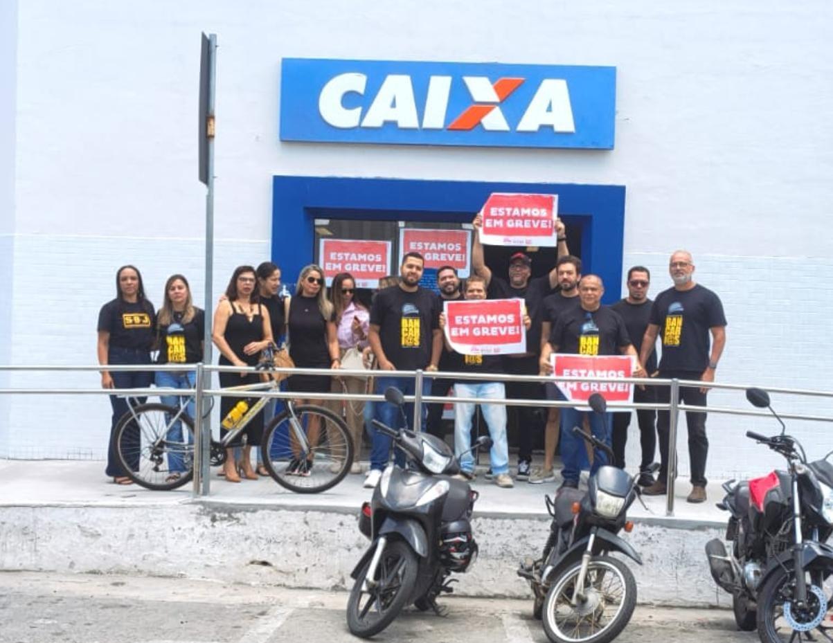 GREVE DOS BANCÁRIOS DA CAIXA CONTINUA EM JEQUIÉ E REGIÃO