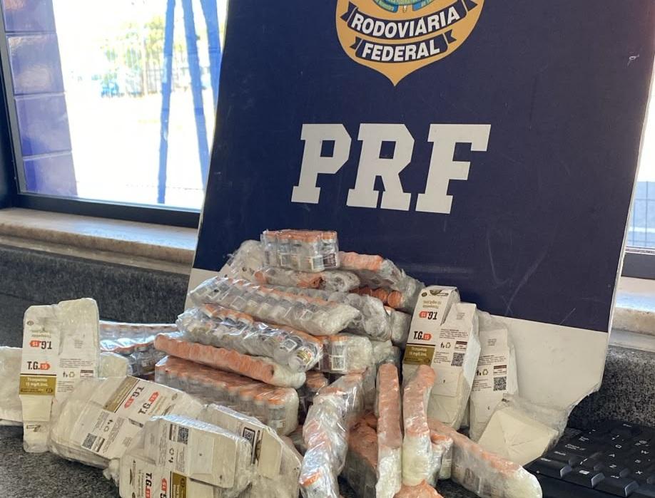 PRF APREENDE 503 AMPOLAS DE TIRZEPATIDA DE ORIGEM ESTRANGEIRA EM JEQUIÉ